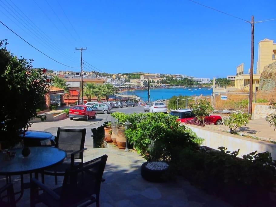 Lenico Beachfront Suites Agia Pelagia Eksteriør billede
