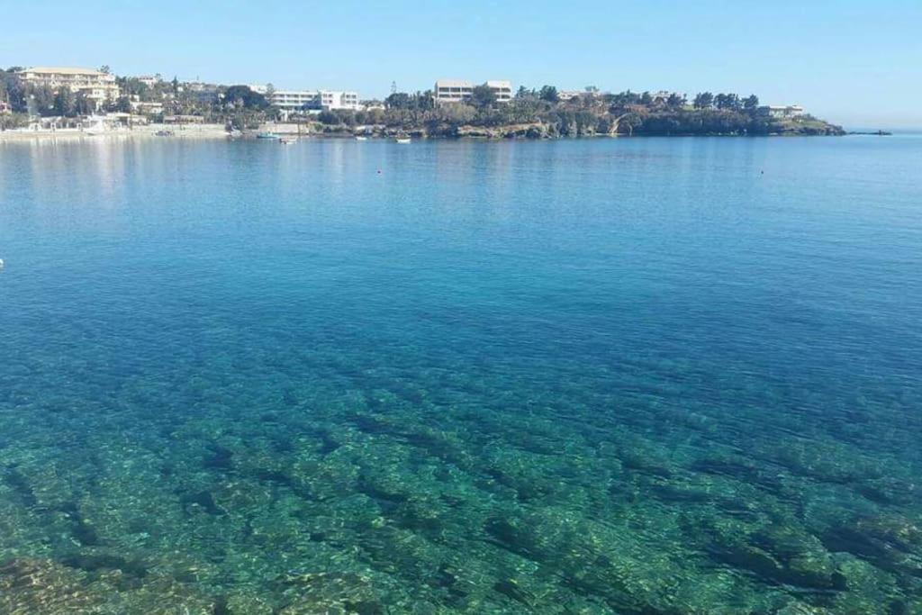 Lenico Beachfront Suites Agia Pelagia Eksteriør billede