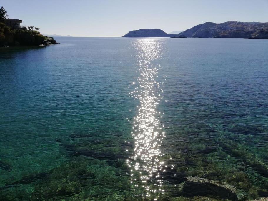 Lenico Beachfront Suites Agia Pelagia Eksteriør billede