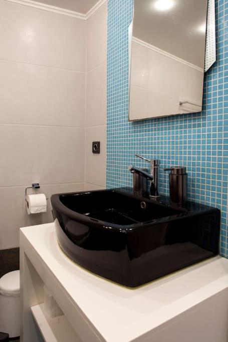 Lenico Beachfront Suites Agia Pelagia Eksteriør billede
