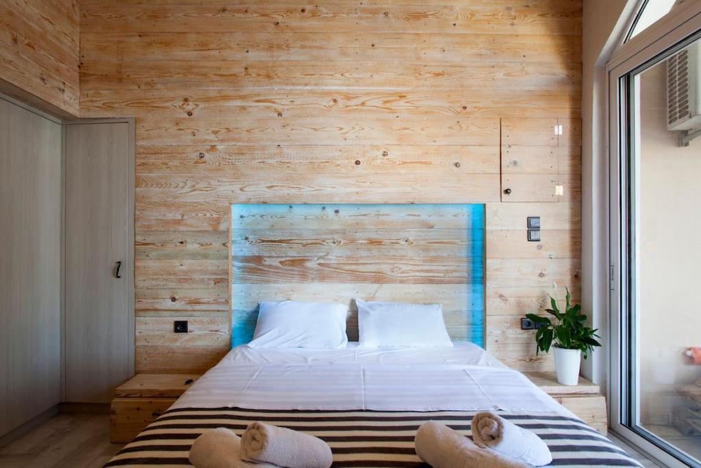 Lenico Beachfront Suites Agia Pelagia Eksteriør billede